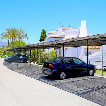 Townhouse Seascape * إِستيبونا